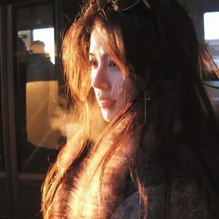 系统坑我冰山校花送我早餐奶